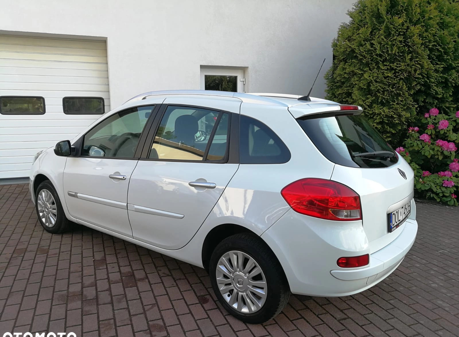 Renault Clio cena 20500 przebieg: 131000, rok produkcji 2012 z Oleśnica małe 46